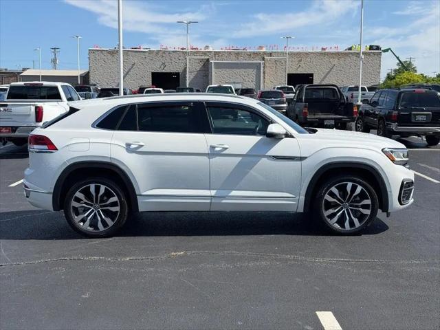 2022 Volkswagen Atlas Cross Sport 3.6L V6 SEL Premium R-Line
