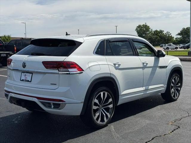 2022 Volkswagen Atlas Cross Sport 3.6L V6 SEL Premium R-Line