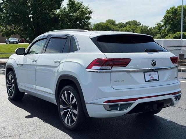 2022 Volkswagen Atlas Cross Sport 3.6L V6 SEL Premium R-Line