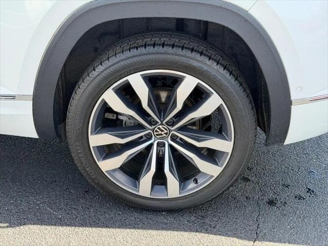 2022 Volkswagen Atlas Cross Sport 3.6L V6 SEL Premium R-Line
