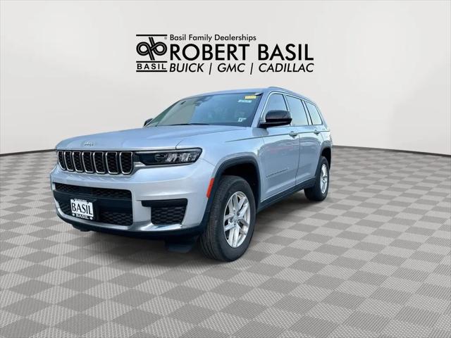 2023 Jeep Grand Cherokee L Laredo 4x4