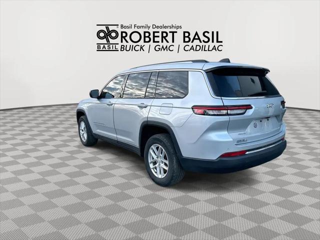 2023 Jeep Grand Cherokee L Laredo 4x4