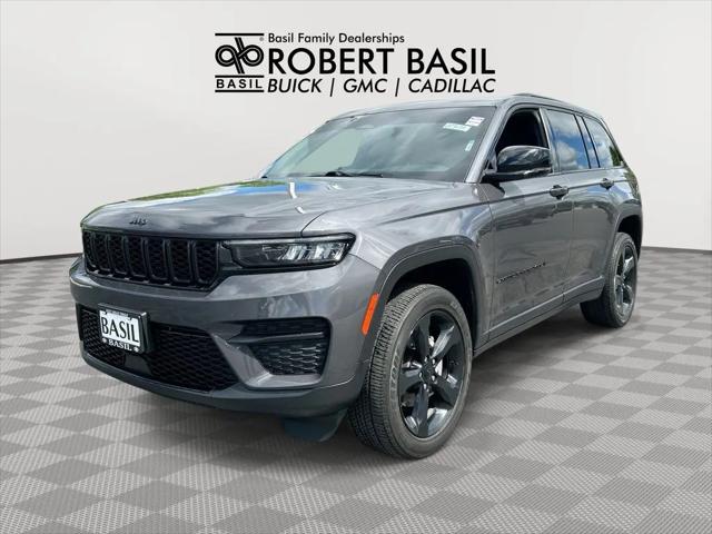 2023 Jeep Grand Cherokee Altitude 4x4 for sale in Orchard Park, NY