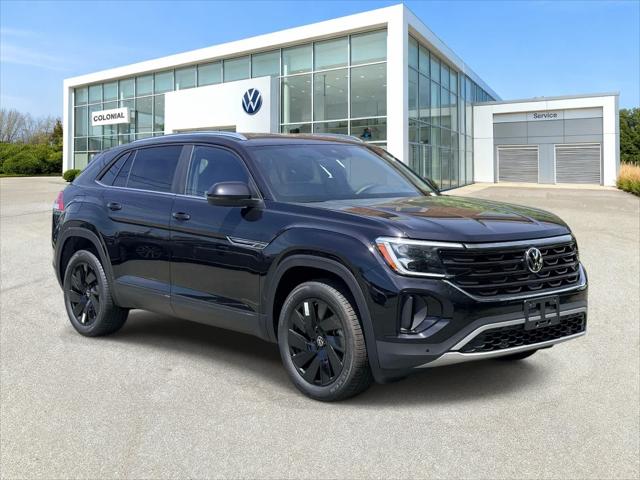 2026 Volkswagen Atlas Cross Sport SE with Technology