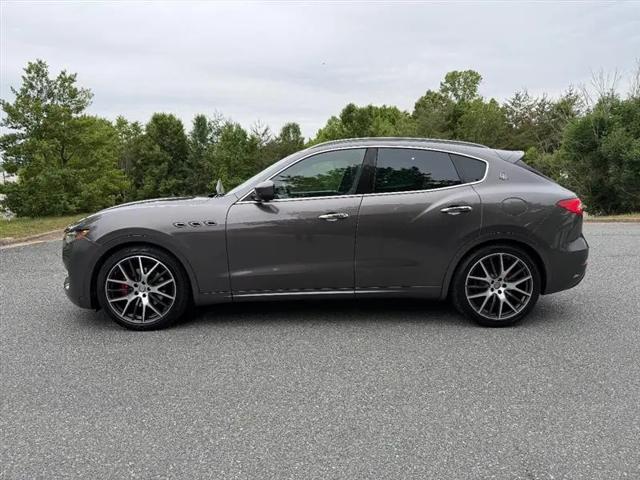 2017 Maserati Levante Standard