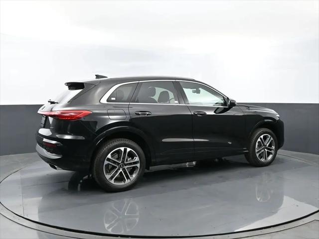2026 Audi Q5 Premium Plus TFSI quattro S tronic