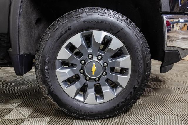 2024 Chevrolet Silverado 2500HD 4WD Crew Cab Standard Bed LT