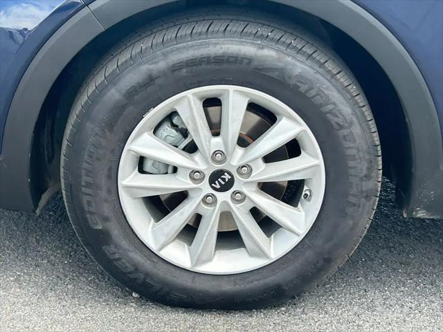 2019 Kia Sorento 3.3L LX