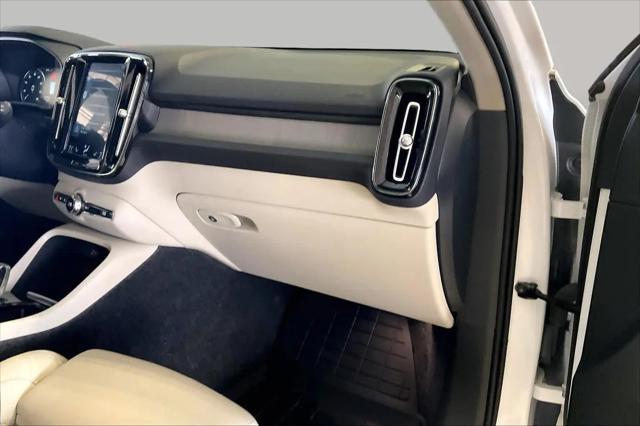 2019 Volvo XC40 T5 Inscription