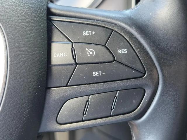 2022 Dodge Charger SXT RWD