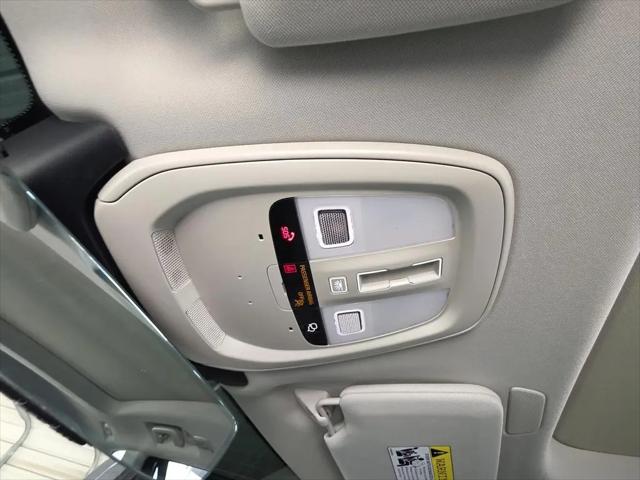 2024 Volvo XC90 B6 Plus Bright Theme 7-Seater
