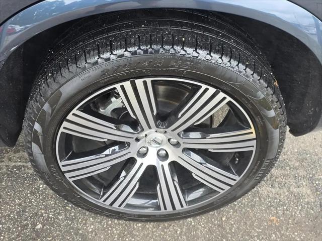 2024 Volvo XC90 B6 Plus Bright Theme 7-Seater