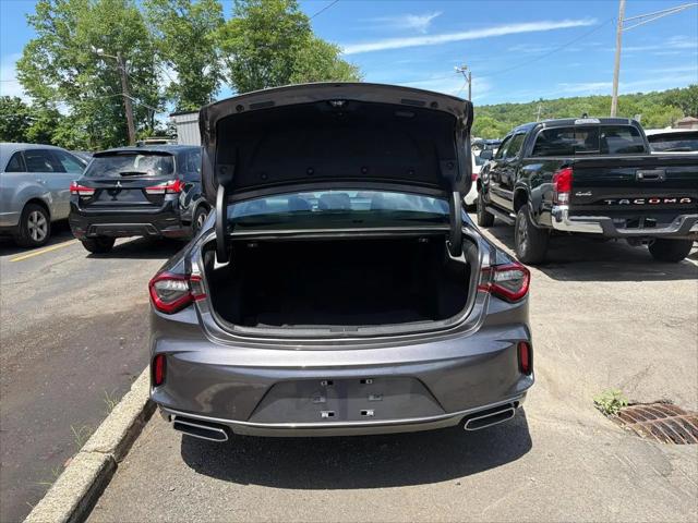 2023 Acura TLX Standard
