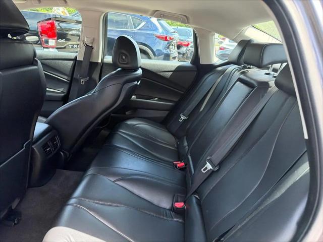 2023 Acura TLX Standard