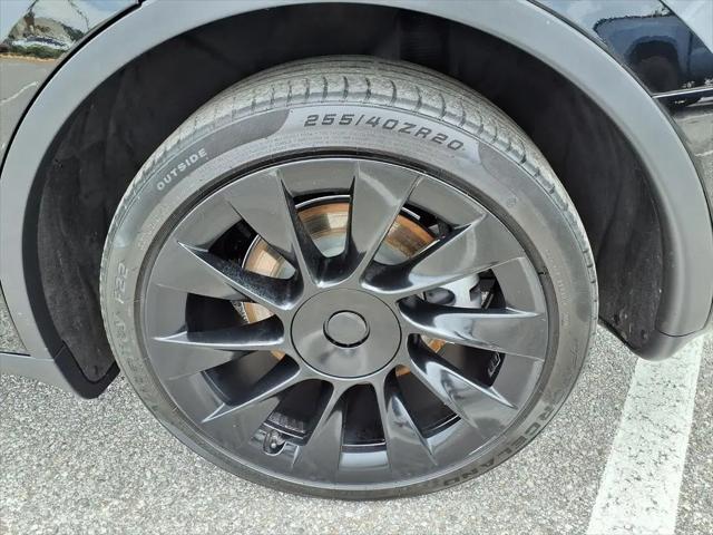 2023 Tesla Model Y Long Range Dual Motor All-Wheel Drive