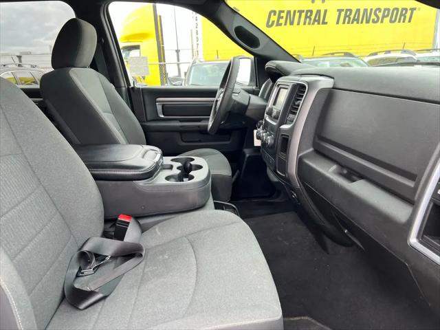 2022 Ram 1500 Classic Warlock Crew Cab 4x4 5'7" Box