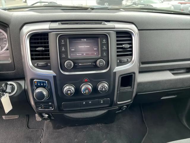 2022 Ram 1500 Classic Warlock Crew Cab 4x4 5'7" Box