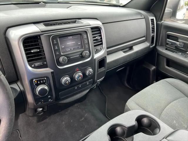 2022 Ram 1500 Classic Warlock Crew Cab 4x4 5'7" Box