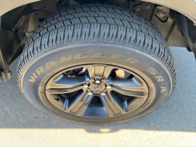 2022 Ram 1500 Classic Warlock Crew Cab 4x4 5'7" Box