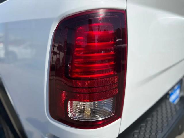 2022 Ram 1500 Classic Warlock Crew Cab 4x4 5'7" Box
