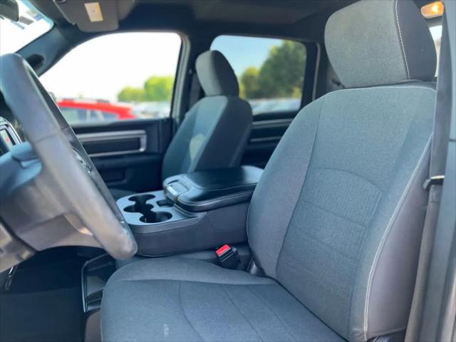 2022 Ram 1500 Classic Warlock Crew Cab 4x4 5'7" Box