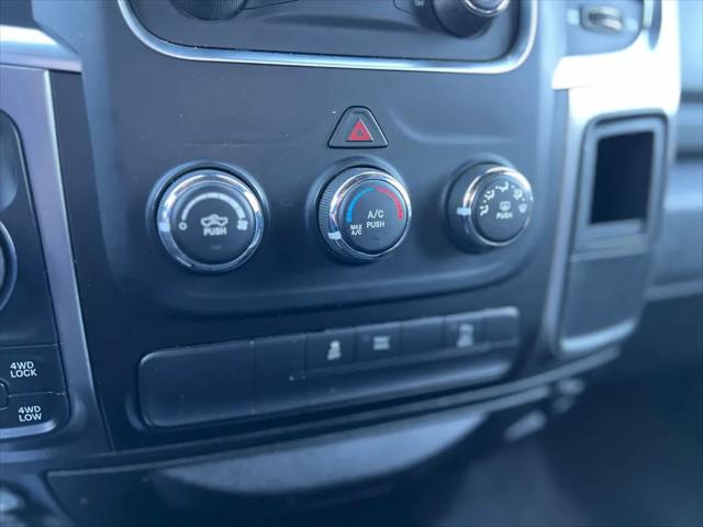 2022 Ram 1500 Classic Warlock Crew Cab 4x4 5'7" Box