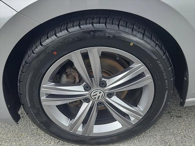 2020 Volkswagen Jetta 1.4T R-Line