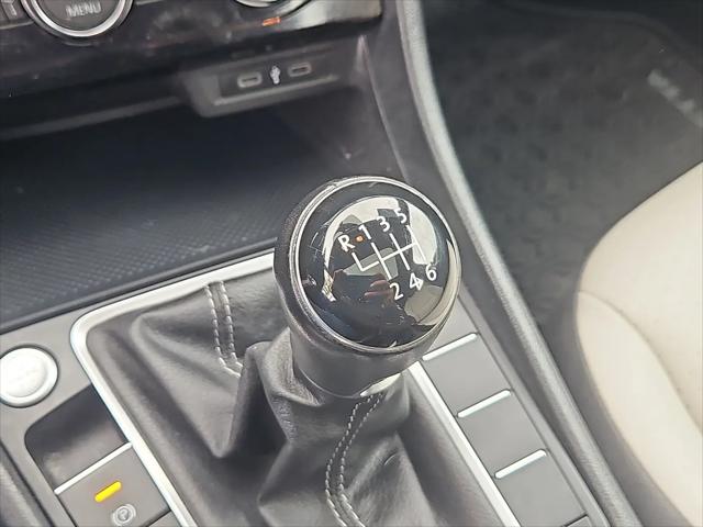 2020 Volkswagen Jetta 1.4T R-Line