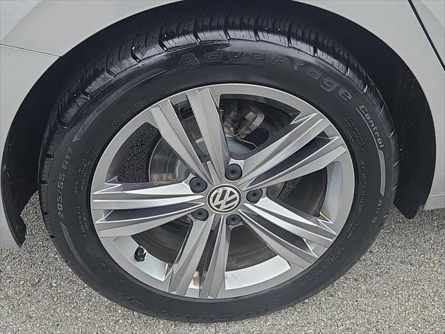 2020 Volkswagen Jetta 1.4T R-Line