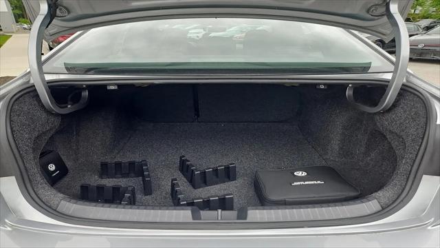 2020 Volkswagen Jetta 1.4T R-Line
