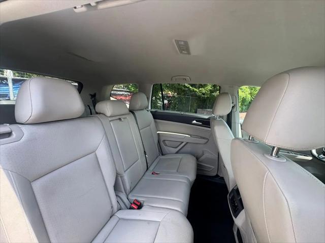 2019 Volkswagen Atlas 3.6L V6 SE w/Technology R-Line