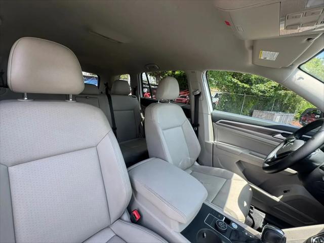 2019 Volkswagen Atlas 3.6L V6 SE w/Technology R-Line