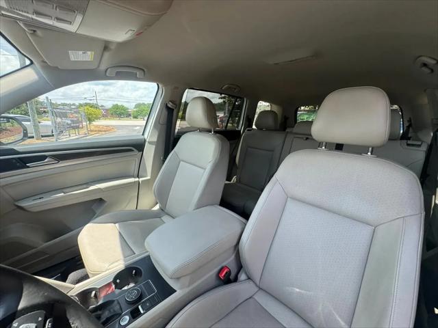 2019 Volkswagen Atlas 3.6L V6 SE w/Technology R-Line