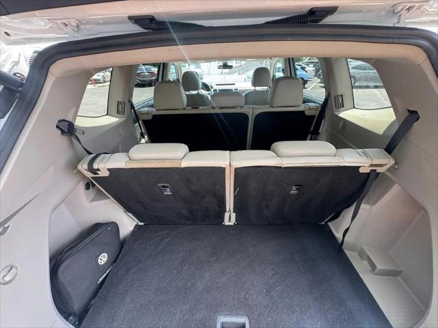 2019 Volkswagen Atlas 3.6L V6 SE w/Technology R-Line