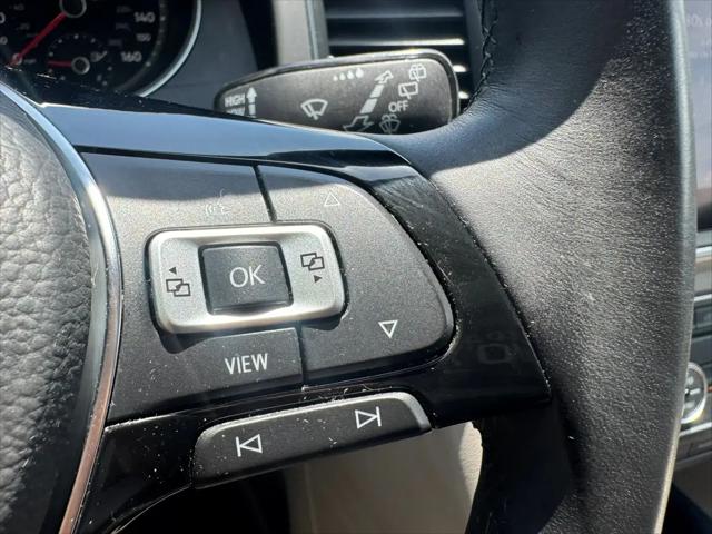 2019 Volkswagen Atlas 3.6L V6 SE w/Technology R-Line