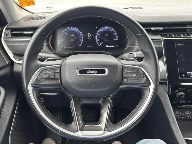 2022 Jeep Grand Cherokee Laredo 4x4