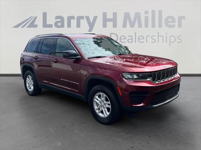 2023 Jeep Grand Cherokee Laredo 4x4