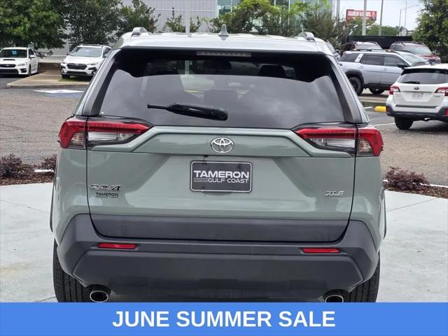 2021 Toyota RAV4 XLE