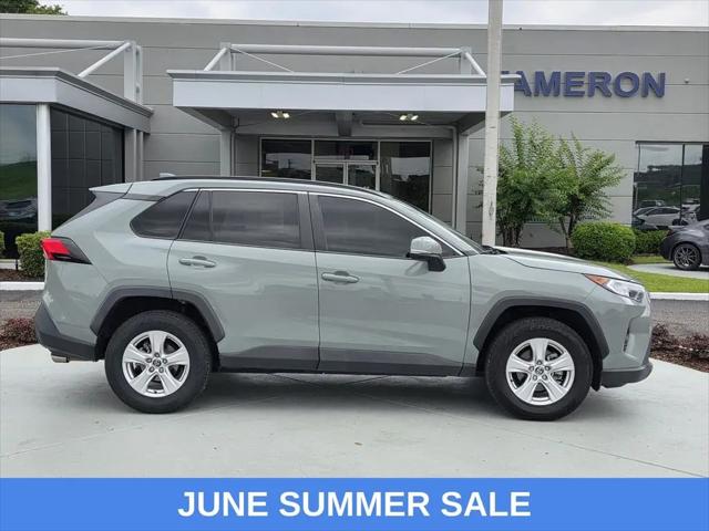 2021 Toyota RAV4 XLE