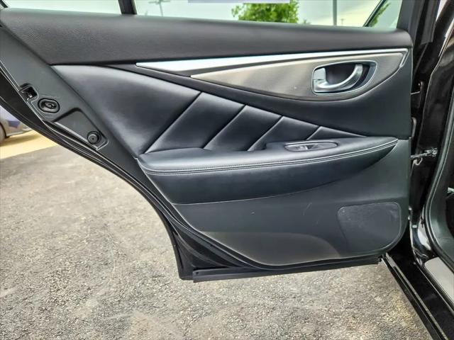2015 INFINITI Q50 Sport