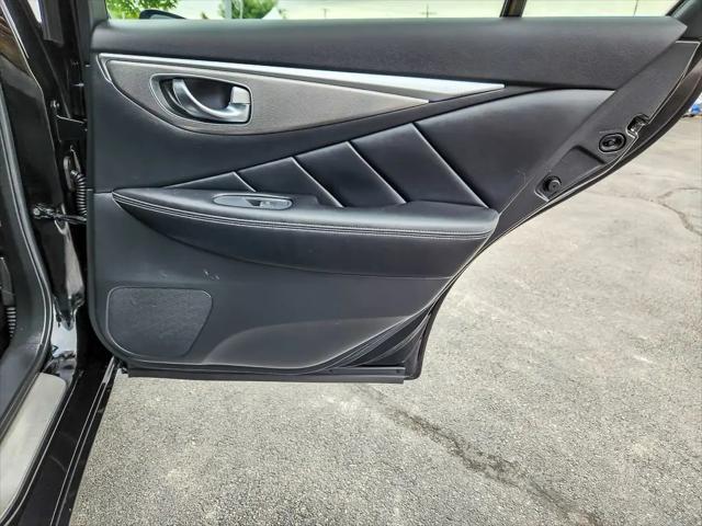2015 INFINITI Q50 Sport