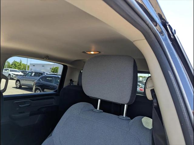 2019 Ram 1500 Big Horn/Lone Star Crew Cab 4x4 5'7" Box