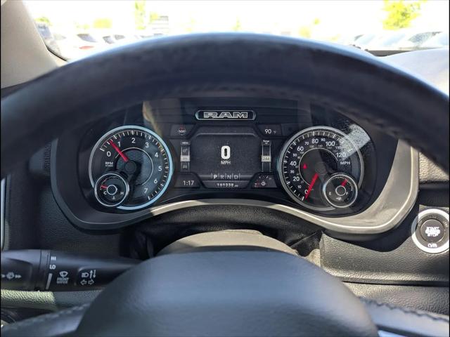2019 Ram 1500 Big Horn/Lone Star Crew Cab 4x4 5'7" Box