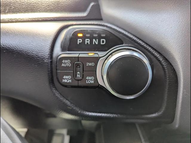 2019 Ram 1500 Big Horn/Lone Star Crew Cab 4x4 5'7" Box