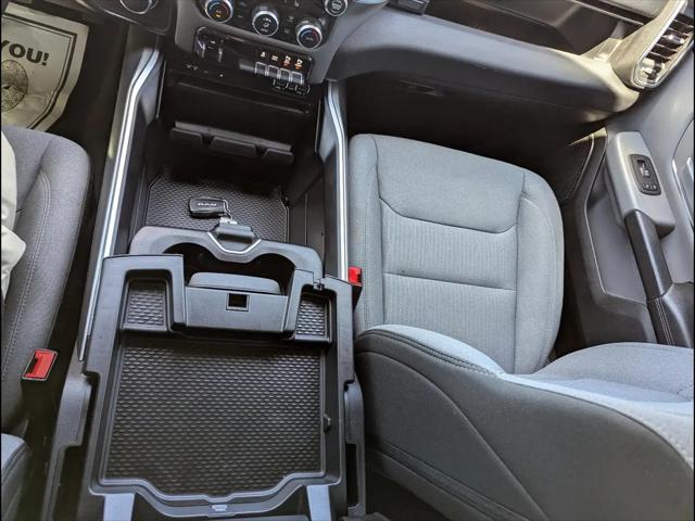 2019 Ram 1500 Big Horn/Lone Star Crew Cab 4x4 5'7" Box