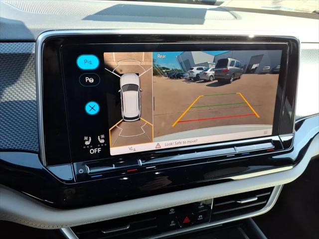 2026 Volkswagen Atlas Cross Sport SEL Premium R-Line
