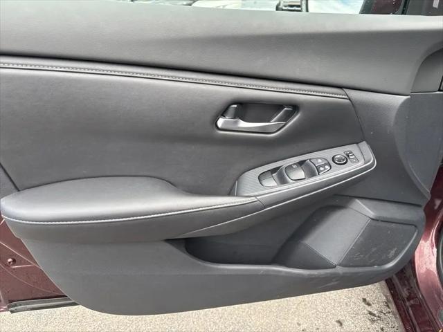 2022 Nissan Sentra SV Xtronic CVT