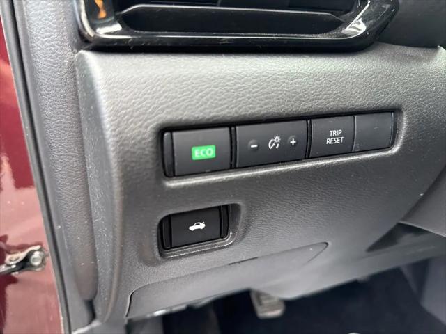 2022 Nissan Sentra SV Xtronic CVT