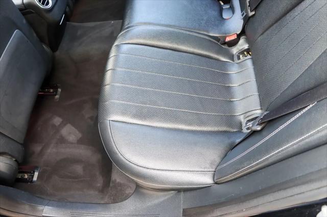 2019 Mercedes-Benz E-CLASS E 300 E 300