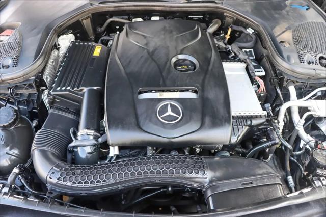 2019 Mercedes-Benz E-CLASS E 300 E 300
